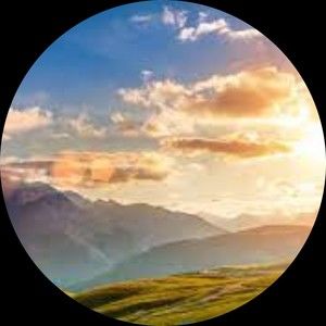 Meet your Posher, Caitlin